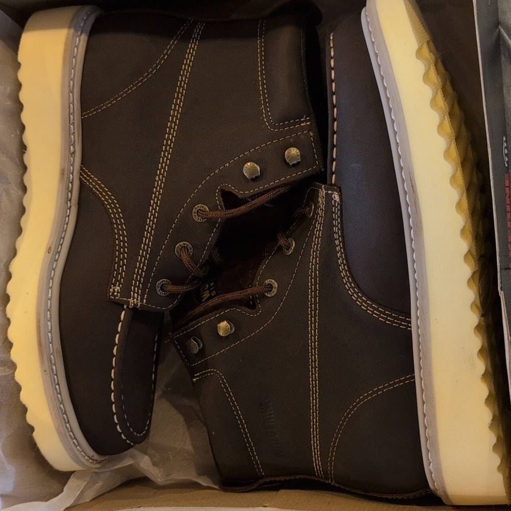 Wolverine Men's Brown Leather Boots